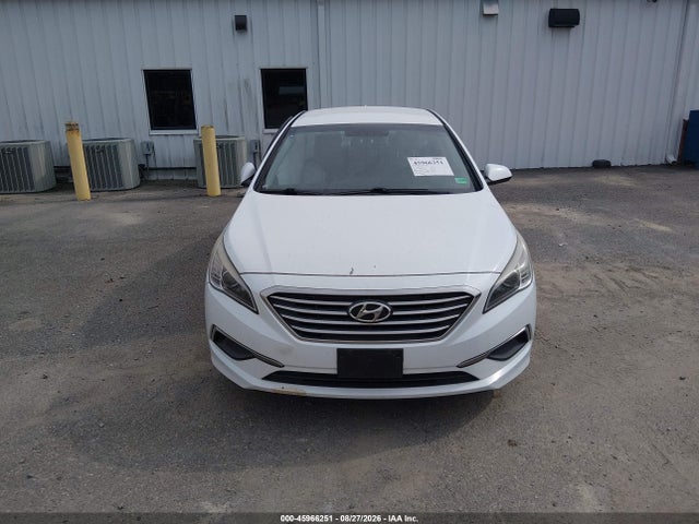 Hyundai SONATA SE 2016 5NPE24AFXGH279092 Image 12
