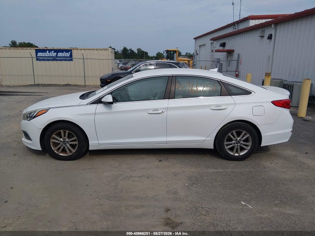 Hyundai SONATA SE 2016 5NPE24AFXGH279092 Image 14