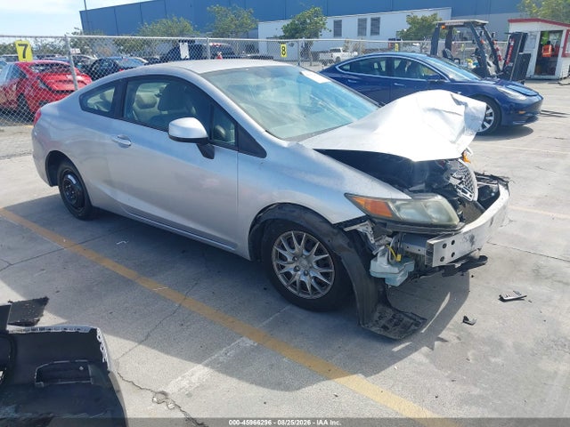 Продажа на аукционе авто 2012 Honda Civic Lx, vin: 2HGFG3B53CH530819, номер лота: 45966296