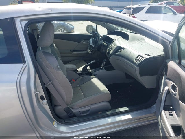 Продажа на аукционе авто 2012 Honda Civic Lx, vin: 2HGFG3B53CH530819, номер лота: 45966296