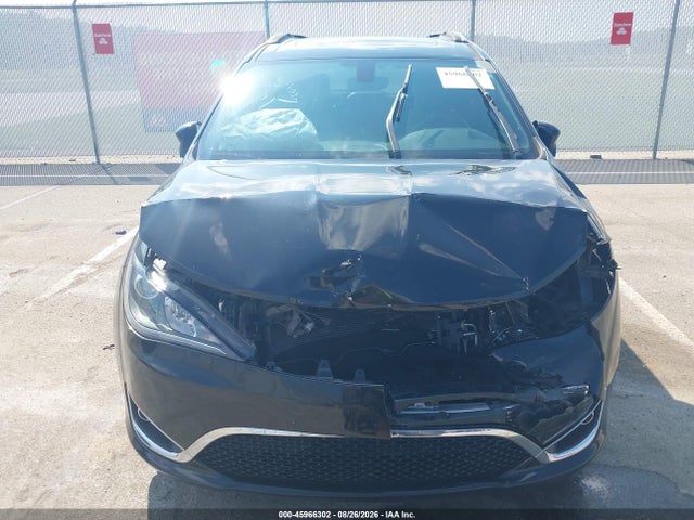 45966302 :رقم المزاد ، 2C4RC1EG7LR101220 vin ، 2020 Chrysler Pacifica 35th Anniversary Touring L Plus مزاد بيع