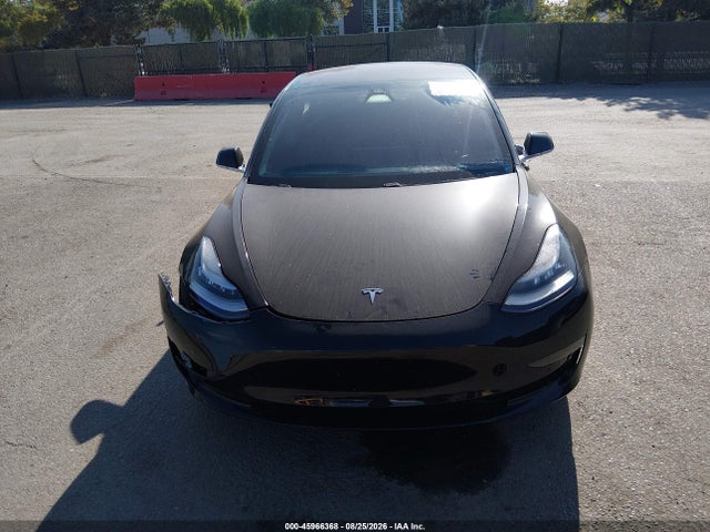 Продаж на аукціоні авто 2018 Tesla Model 3 Long Range/performance, vin: 5YJ3E1EB6JF082673, номер лоту: 45966368