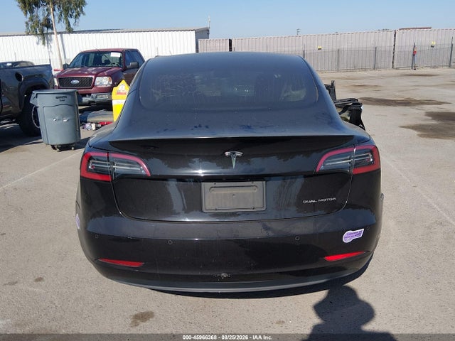 Продаж на аукціоні авто 2018 Tesla Model 3 Long Range/performance, vin: 5YJ3E1EB6JF082673, номер лоту: 45966368