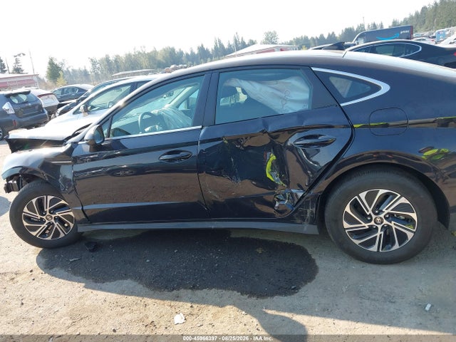 KMHL24JJ7TA172204 Hyundai Sonata Hybrid Blue