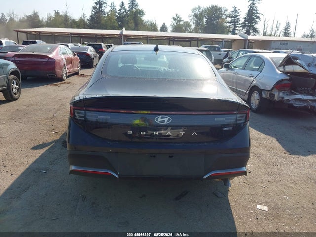 KMHL24JJ7TA172204 Hyundai Sonata Hybrid Blue