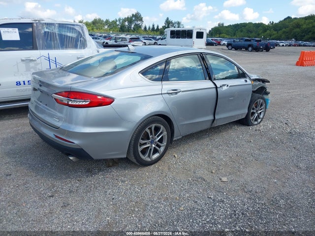 Продажа на аукционе авто 2020 Ford Fusion Sel, vin: 3FA6P0CD4LR195938, номер лота: 45966405