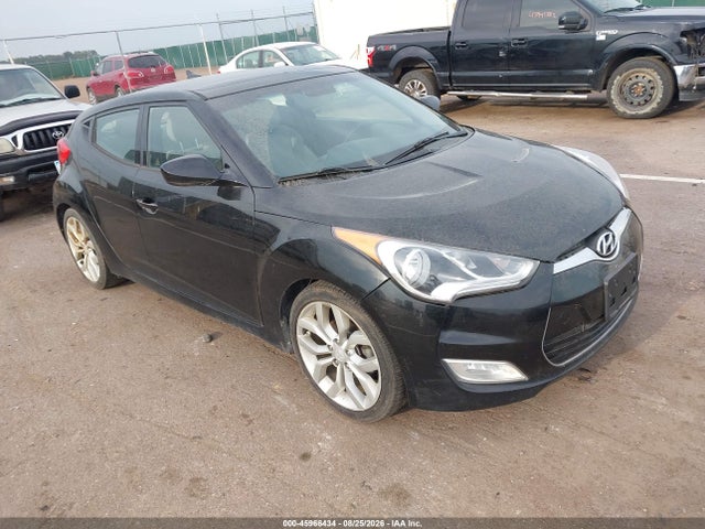 Продажа на аукционе авто 2013 Hyundai Veloster Base W/gray, vin: KMHTC6AD4DU165150, номер лота: 45966434