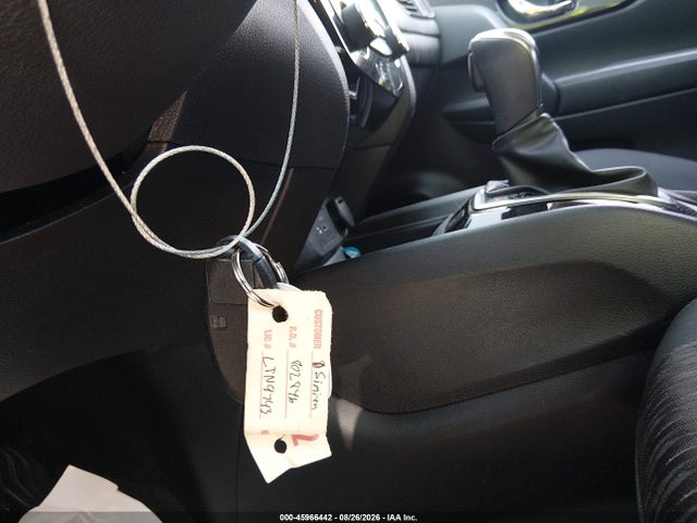 Nissan ROGUE SV 2018 5N1AT2MT1JC840666 Image 11