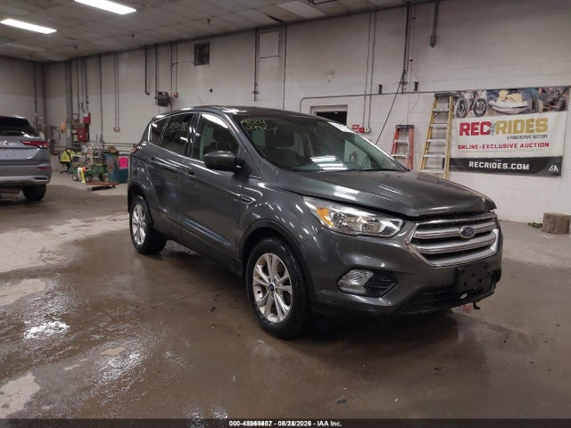 Продажа на аукционе авто 2017 Ford Escape Se, vin: 1FMCU9GD7HUC69966, номер лота: 45966457