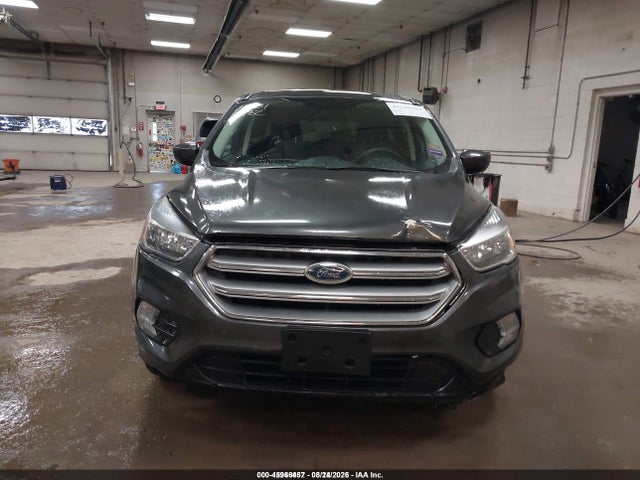 Продажа на аукционе авто 2017 Ford Escape Se, vin: 1FMCU9GD7HUC69966, номер лота: 45966457