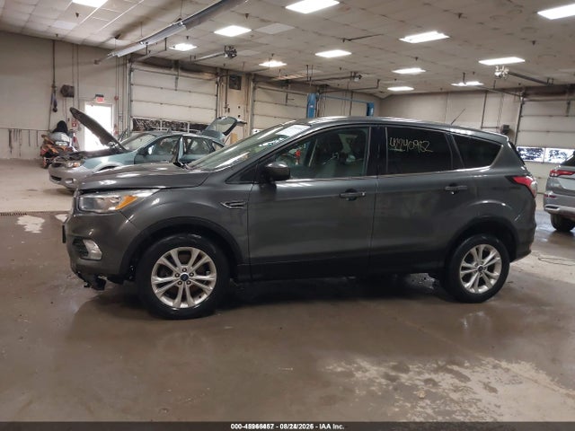 Продажа на аукционе авто 2017 Ford Escape Se, vin: 1FMCU9GD7HUC69966, номер лота: 45966457