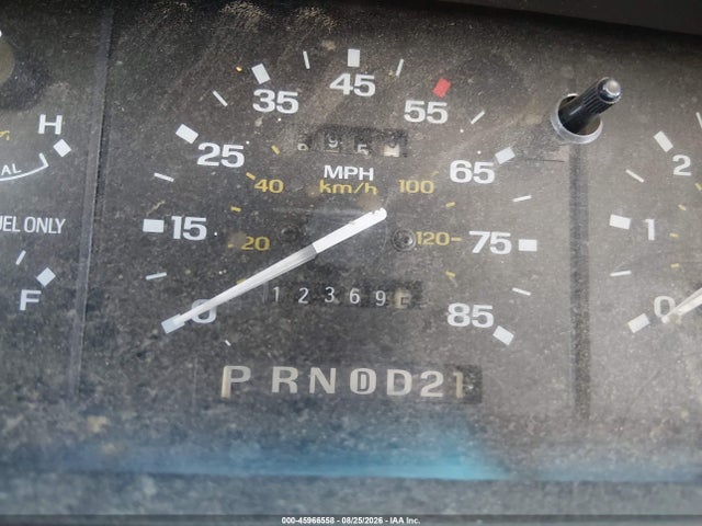 1992 Ford Explorer მანქანა იყიდება აუქციონზე, vin: 1FMDU34X8NUD08303, აუქციონის ნომერი: 45966558