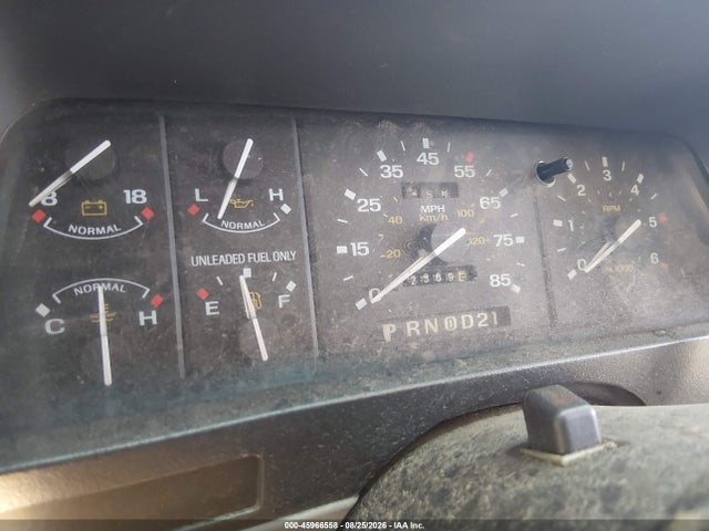 1992 Ford Explorer მანქანა იყიდება აუქციონზე, vin: 1FMDU34X8NUD08303, აუქციონის ნომერი: 45966558