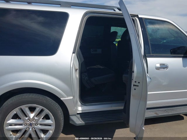 Ford Expedition El Xlt 2016 1FMJK1HT9GEF38031 Image 8