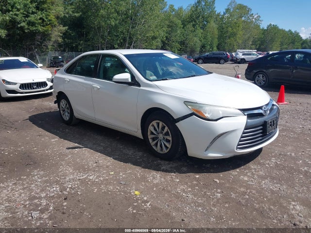 Aukcja sprzedaży 2015 Toyota Camry Le, vin: 4T1BF1FK2FU030670, numer aukcji: 45966569