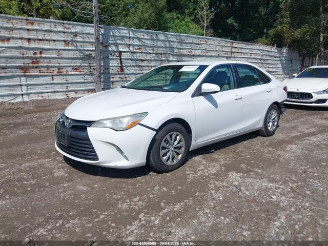 Aukcja sprzedaży 2015 Toyota Camry Le, vin: 4T1BF1FK2FU030670, numer aukcji: 45966569