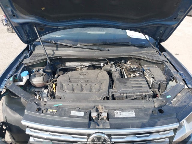 Продаж на аукціоні авто 2018 Volkswagen Tiguan 2.0t S, vin: 3VV1B7AX9JM011744, номер лоту: 45966618