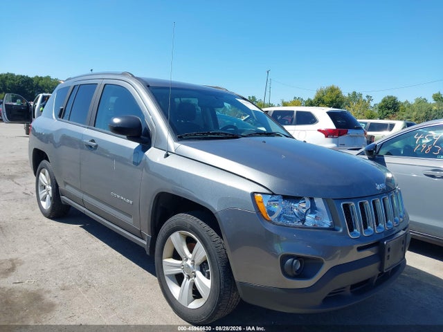 2011 Jeep Compass მანქანა იყიდება აუქციონზე, vin: 1J4NF1FB8BD235190, აუქციონის ნომერი: 45966630