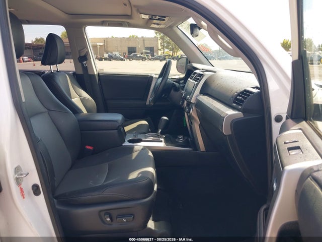 Aukcja sprzedaży 2020 Toyota 4runner Sr5 Premium, vin: JTEBU5JR2L5759582, numer aukcji: 45966637