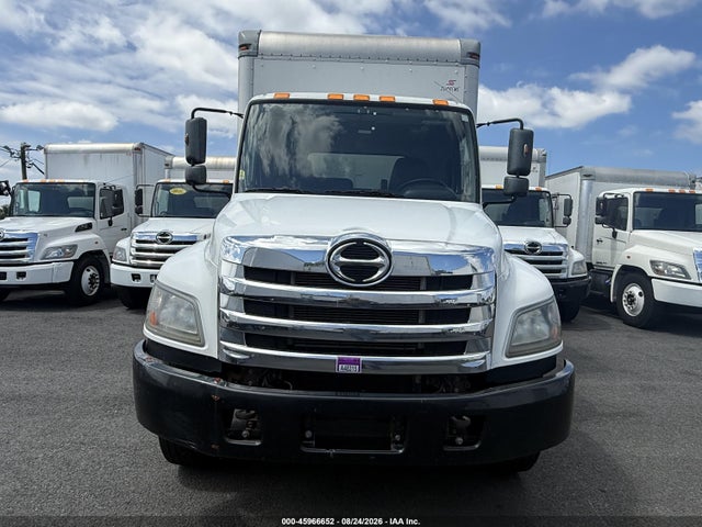 2018 Hino 338 Box Truck მანქანა იყიდება აუქციონზე, vin: 5PVNV8JR4J4S51228, აუქციონის ნომერი: 45966652