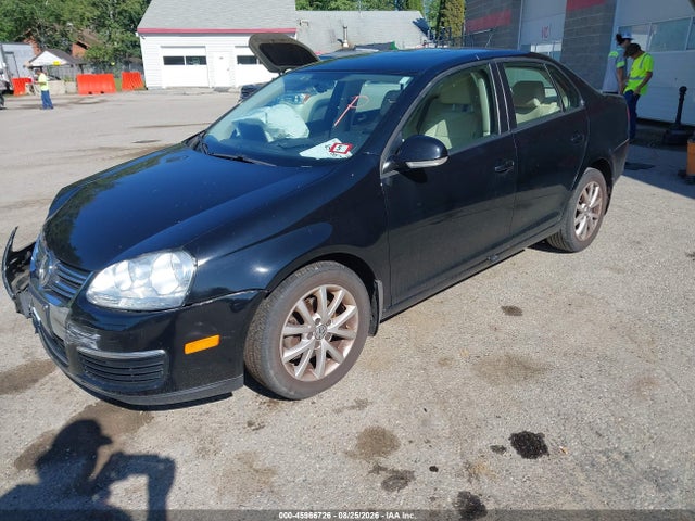 2010 Volkswagen Jetta Limited Edition მანქანა იყიდება აუქციონზე, vin: 3VWRZ7AJ3AM105348, აუქციონის ნომერი: 45966726