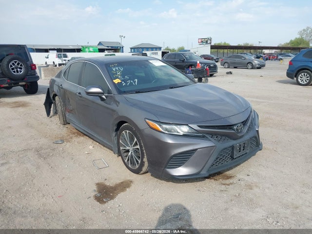 2018 Toyota Camry Se მანქანა იყიდება აუქციონზე, vin: 4T1B11HK2JU103797, აუქციონის ნომერი: 45966742
