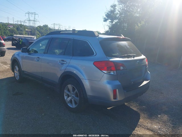 45966743 :رقم المزاد ، 4S4BRBKC1D3215436 vin ، 2013 Subaru Outback 2.5i Limited مزاد بيع