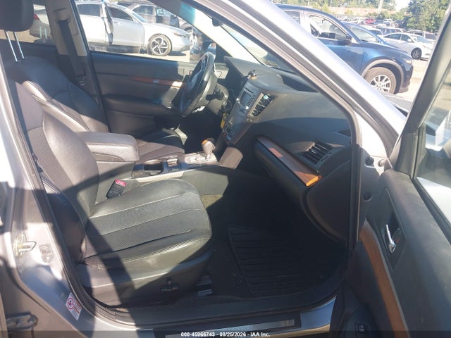 45966743 :رقم المزاد ، 4S4BRBKC1D3215436 vin ، 2013 Subaru Outback 2.5i Limited مزاد بيع