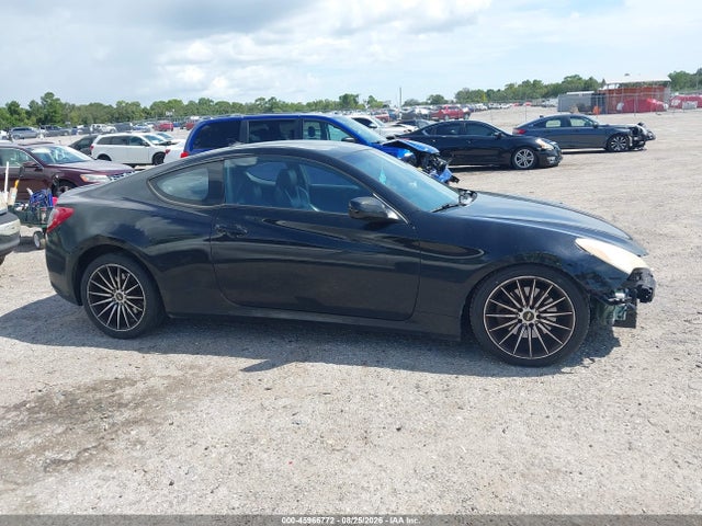 2010 Hyundai Genesis 3.8 მანქანა იყიდება აუქციონზე, vin: KMHHU6KH7AU017865, აუქციონის ნომერი: 45966772