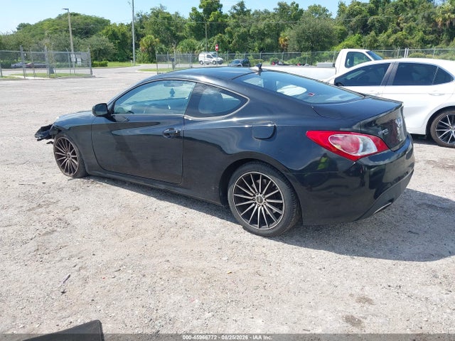 2010 Hyundai Genesis 3.8 მანქანა იყიდება აუქციონზე, vin: KMHHU6KH7AU017865, აუქციონის ნომერი: 45966772