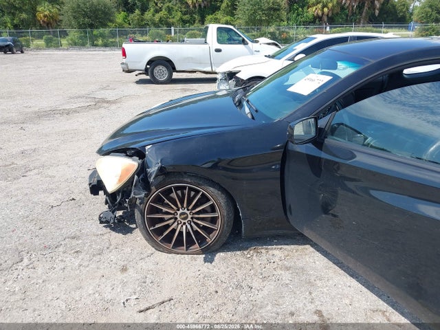 2010 Hyundai Genesis 3.8 მანქანა იყიდება აუქციონზე, vin: KMHHU6KH7AU017865, აუქციონის ნომერი: 45966772