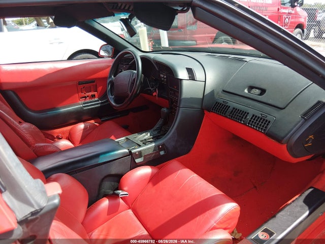 45966782 :رقم المزاد ، 1G1YY33PXP5120349 vin ، 1993 Chevrolet Corvette مزاد بيع