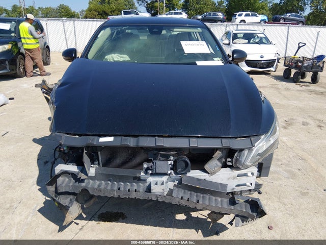 45966818 :رقم المزاد ، 1N4BL4DW0MN311951 vin ، 2021 Nissan Altima Sv Intelligent Awd مزاد بيع