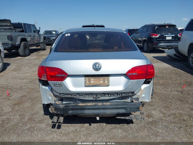 Продаж на аукціоні авто 2014 Volkswagen Jetta 2.0l S, vin: 3VW2K7AJ2EM311627, номер лоту: 45966820