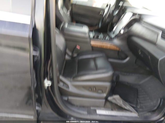 Продаж на аукціоні авто 2016 Chevrolet Suburban Ltz, vin: 1GNSKJKC8GR128080, номер лоту: 45966871