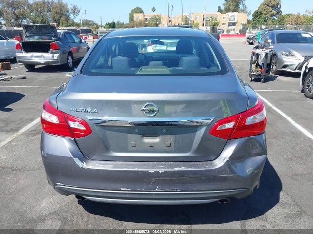 Продаж на аукціоні авто 2017 Nissan Altima 2.5 S, vin: 1N4AL3AP1HN335197, номер лоту: 45966873