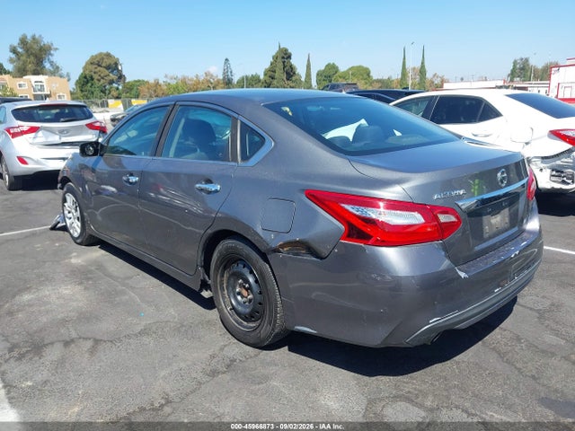 Продаж на аукціоні авто 2017 Nissan Altima 2.5 S, vin: 1N4AL3AP1HN335197, номер лоту: 45966873