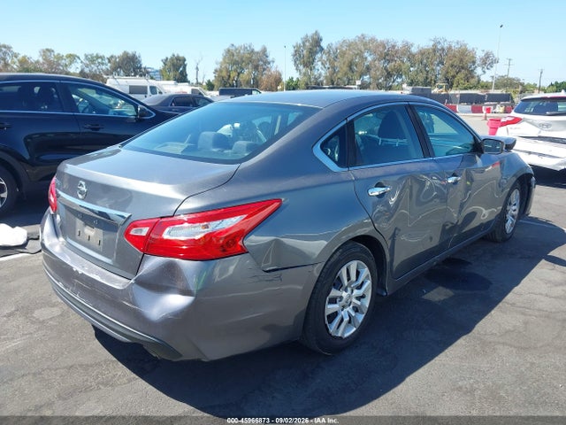 Продаж на аукціоні авто 2017 Nissan Altima 2.5 S, vin: 1N4AL3AP1HN335197, номер лоту: 45966873
