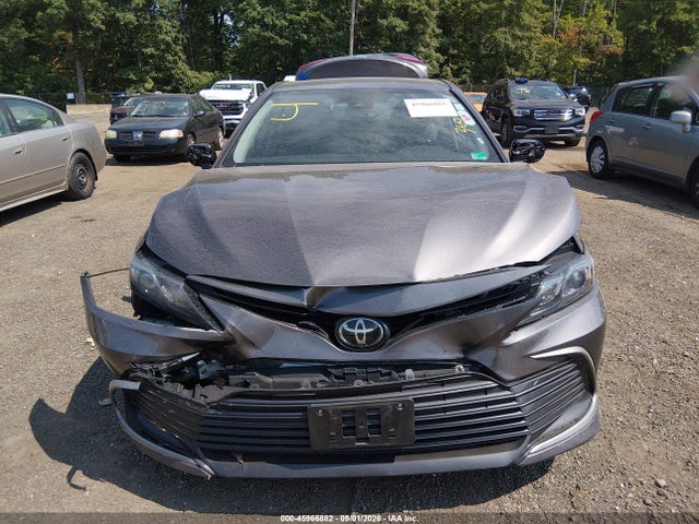 Продажа на аукционе авто 2024 Toyota Camry Le, vin: 4T1C11AK5RU848621, номер лота: 45966882