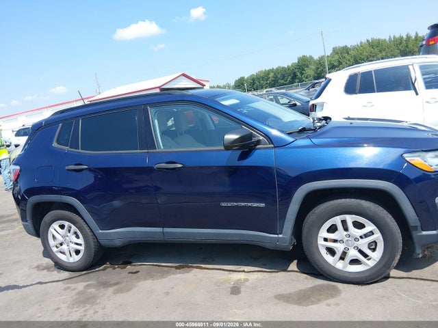 45966911 :رقم المزاد ، 3C4NJCAB6JT148582 vin ، 2018 Jeep Compass Sport Fwd مزاد بيع