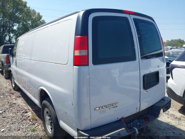2013 Chevrolet Express 3500 Work Van მანქანა იყიდება აუქციონზე, vin: 1GCZGUCG8D1136217, აუქციონის ნომერი: 45966921