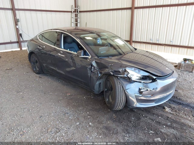 2018 Tesla Model 3 Long Range/mid Range მანქანა იყიდება აუქციონზე, vin: 5YJ3E1EA1JF153480, აუქციონის ნომერი: 45966930