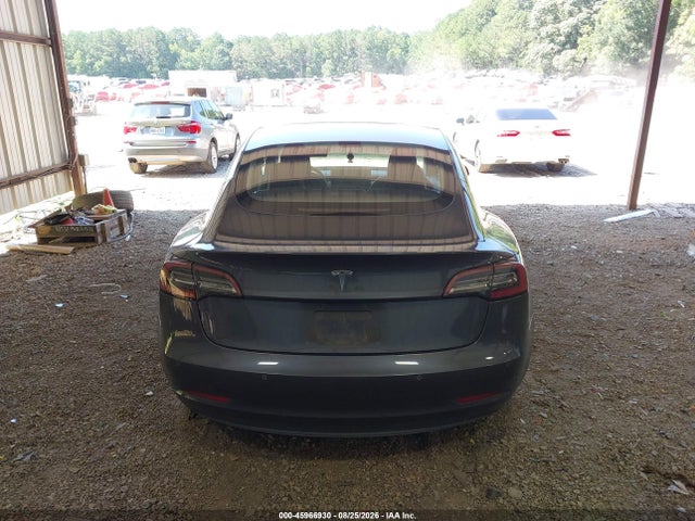 2018 Tesla Model 3 Long Range/mid Range მანქანა იყიდება აუქციონზე, vin: 5YJ3E1EA1JF153480, აუქციონის ნომერი: 45966930