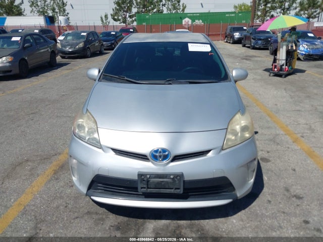 Toyota Prius Two 2014 JTDKN3DU6E1741179 Image 12