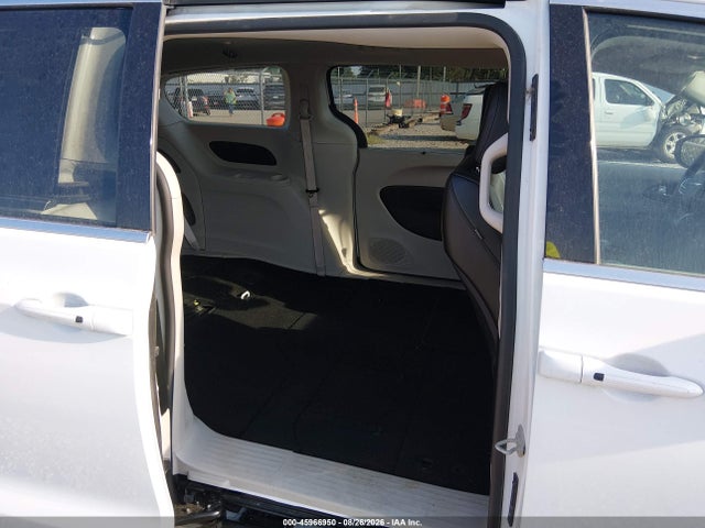Продажа на аукционе авто 2023 Chrysler Pacifica Touring L, vin: 2C4RC1BGXPR625097, номер лота: 45966950