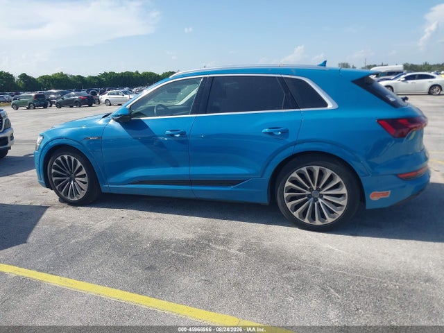 Aukcja sprzedaży 2019 Audi E-tron Premium Plus, vin: WA1VABGE5KB008242, numer aukcji: 45966966
