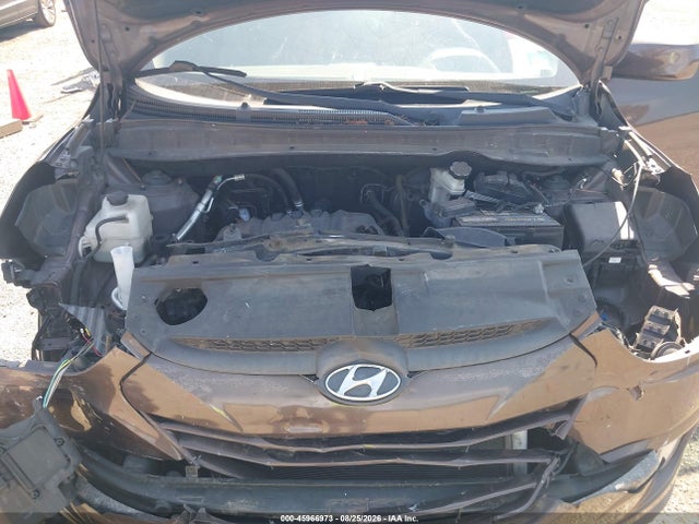 45966973 :رقم المزاد ، KM8JU3AG0FU952841 vin ، 2015 Hyundai Tucson Se مزاد بيع
