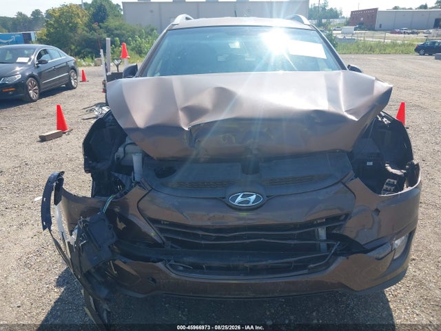 45966973 :رقم المزاد ، KM8JU3AG0FU952841 vin ، 2015 Hyundai Tucson Se مزاد بيع