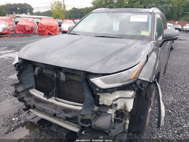Продаж на аукціоні авто 2021 Toyota Highlander Xle, vin: 5TDGZRBH4MS525738, номер лоту: 45967010