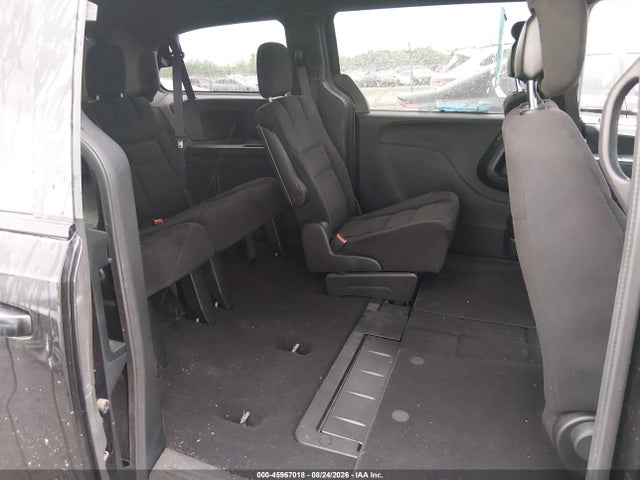 2C4RDGBG0FR550537 Dodge Grand Caravan Se
